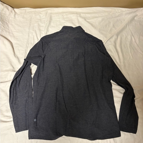 lululemon athletica Men's Dark Gray Zip-Up Sweater - Picture 5 of 5